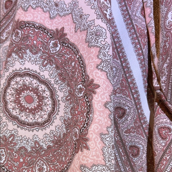 belle sky Pink Paisley Off-Shoulder Boho Blouse - Picture 2 of 10